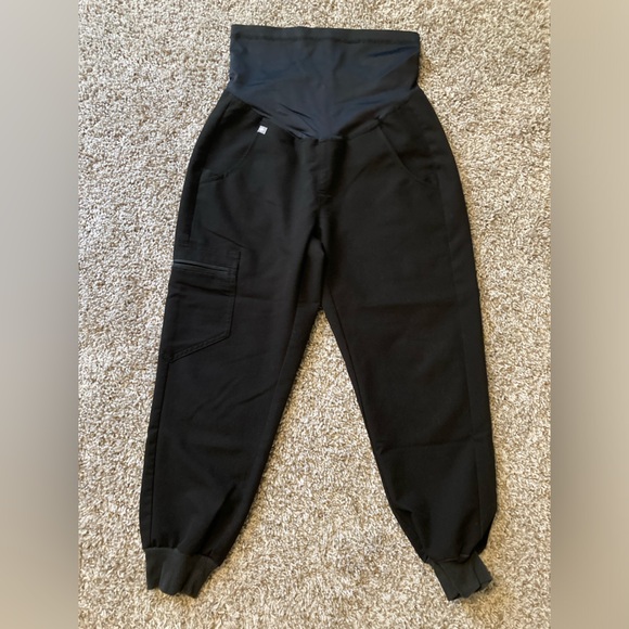 Figs maternity pants - Picture 3 of 5